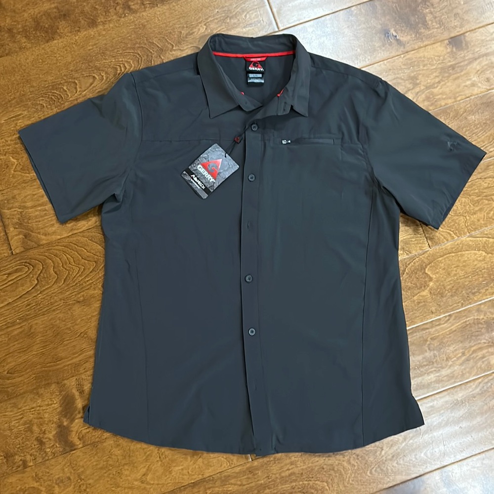 Men’s quick dry button up shirt